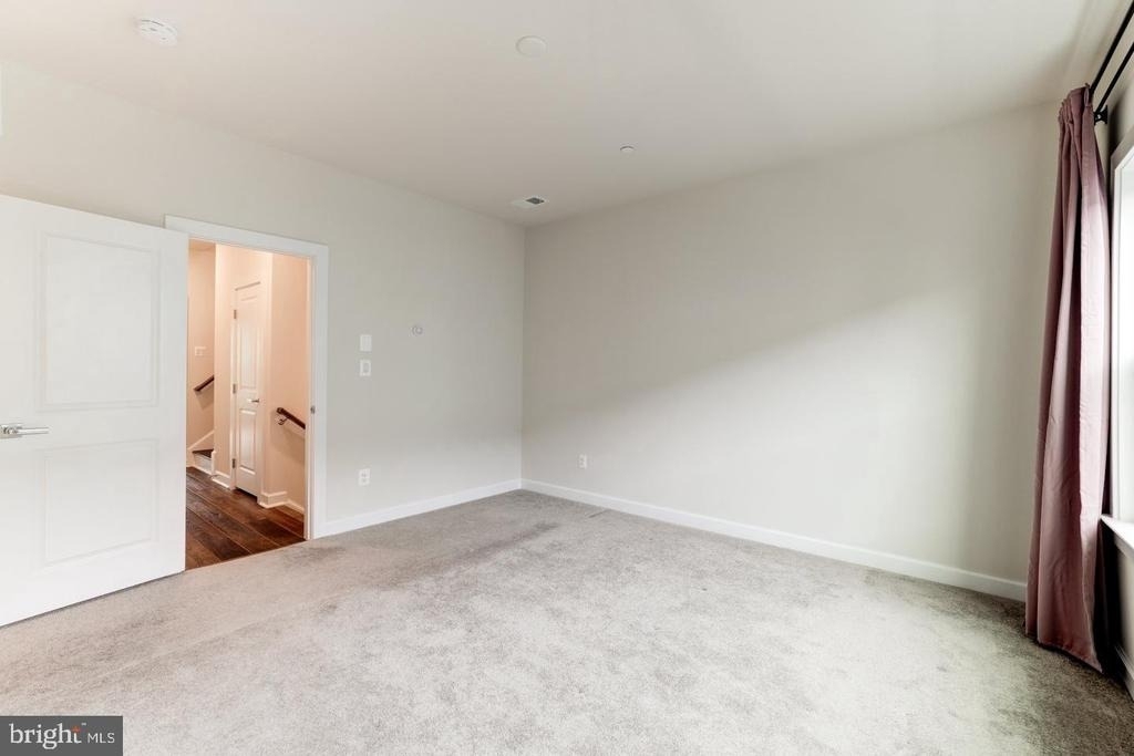 13036 Hattontown Square - Photo 36