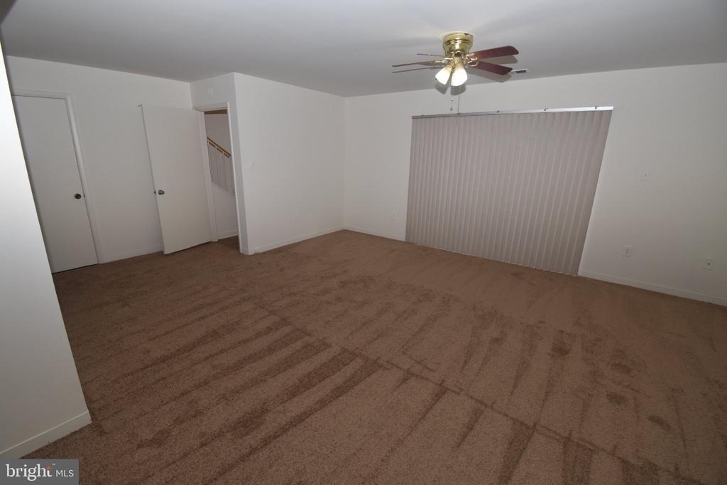 1436 Greenmont - Photo 3