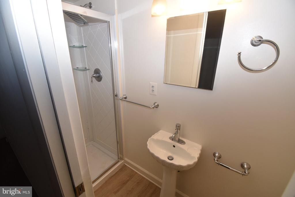 1436 Greenmont - Photo 5