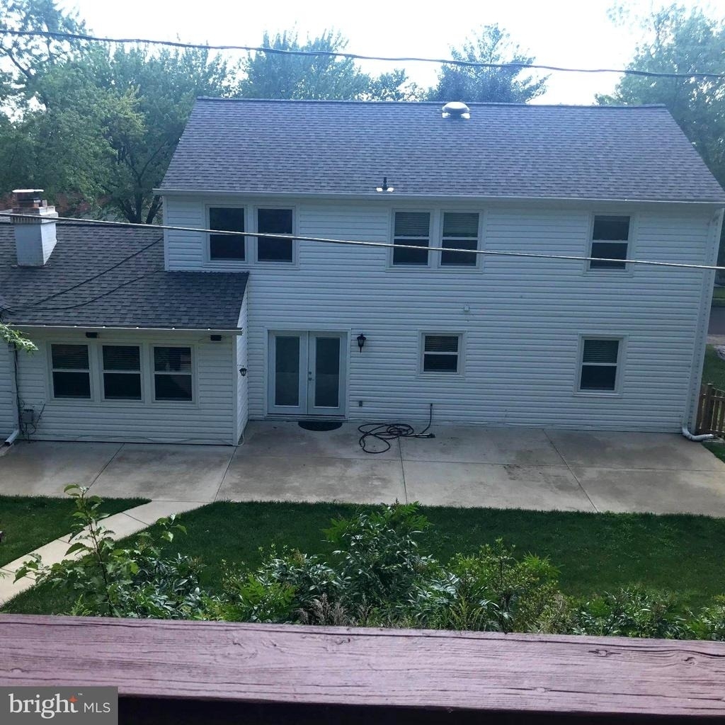 12815 Point Pleasant Drive - Photo 18