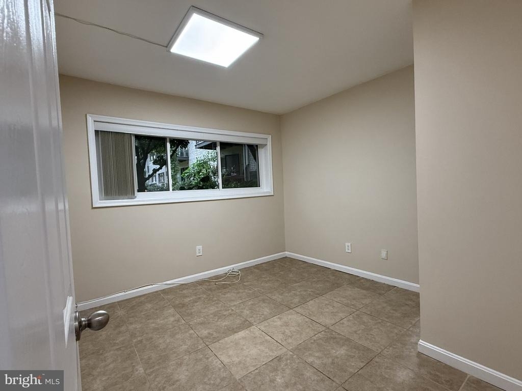 4937 Americana Drive - Photo 14