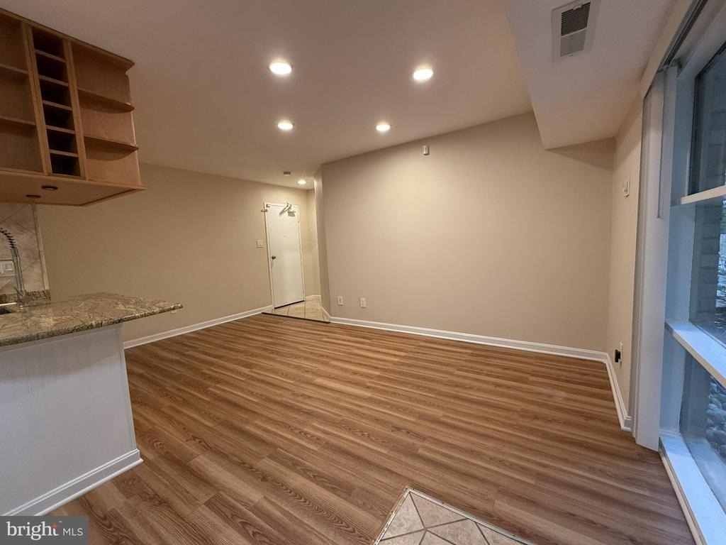 4937 Americana Drive - Photo 4