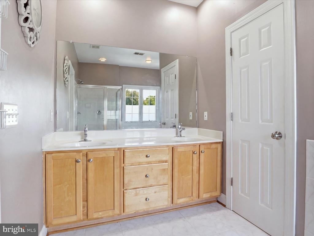 5408 Edsall Ridge Place - Photo 15