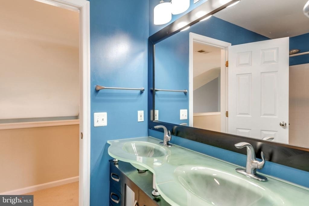 12844 Williams Meadow Court - Photo 32