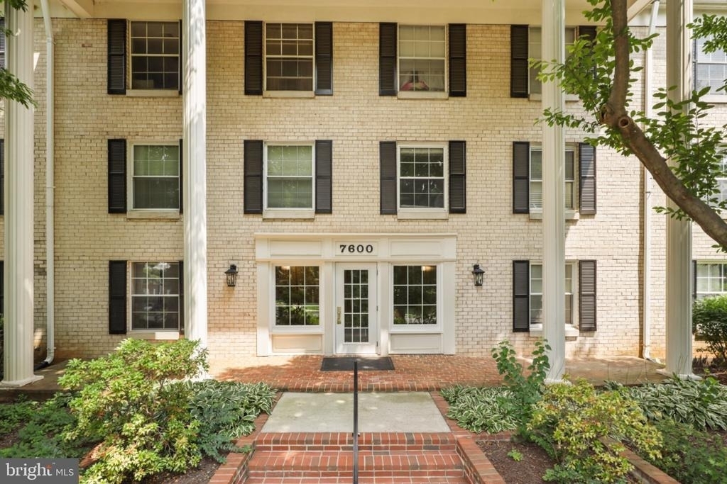 7600 Tremayne Place - Photo 4