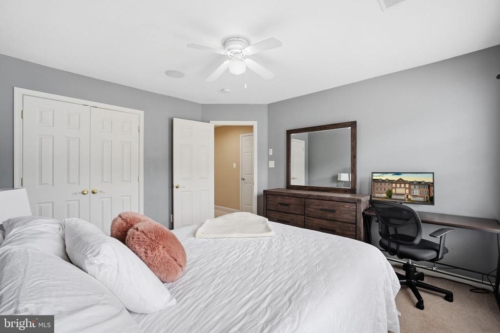 3342 Wilton Crest Court - Photo 9