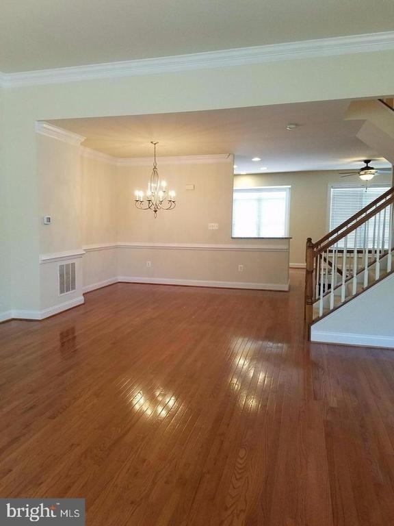 5985 Meadow Brook Drive - Photo 19