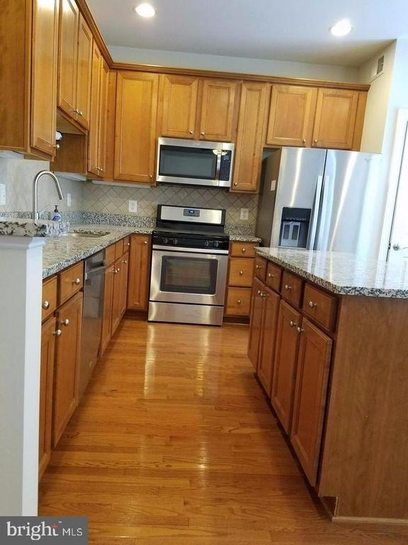 5985 Meadow Brook Drive - Photo 17
