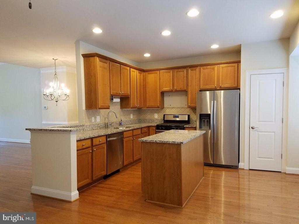 5985 Meadow Brook Drive - Photo 15