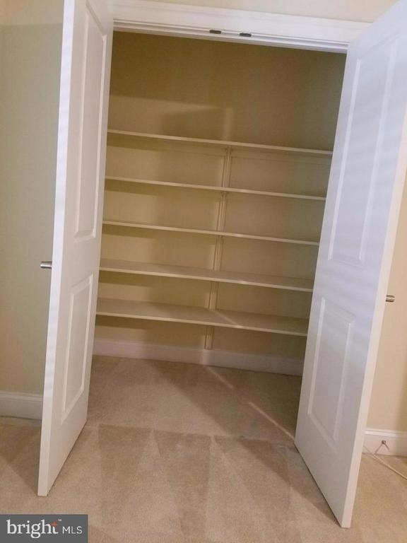 5985 Meadow Brook Drive - Photo 8