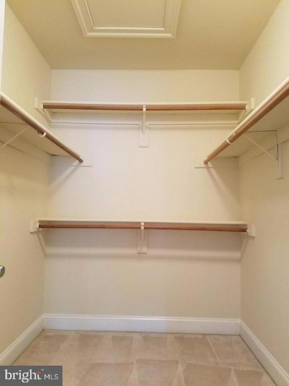 5985 Meadow Brook Drive - Photo 11