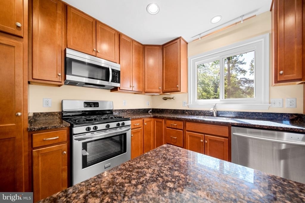 4105 Fielding Street - Photo 4