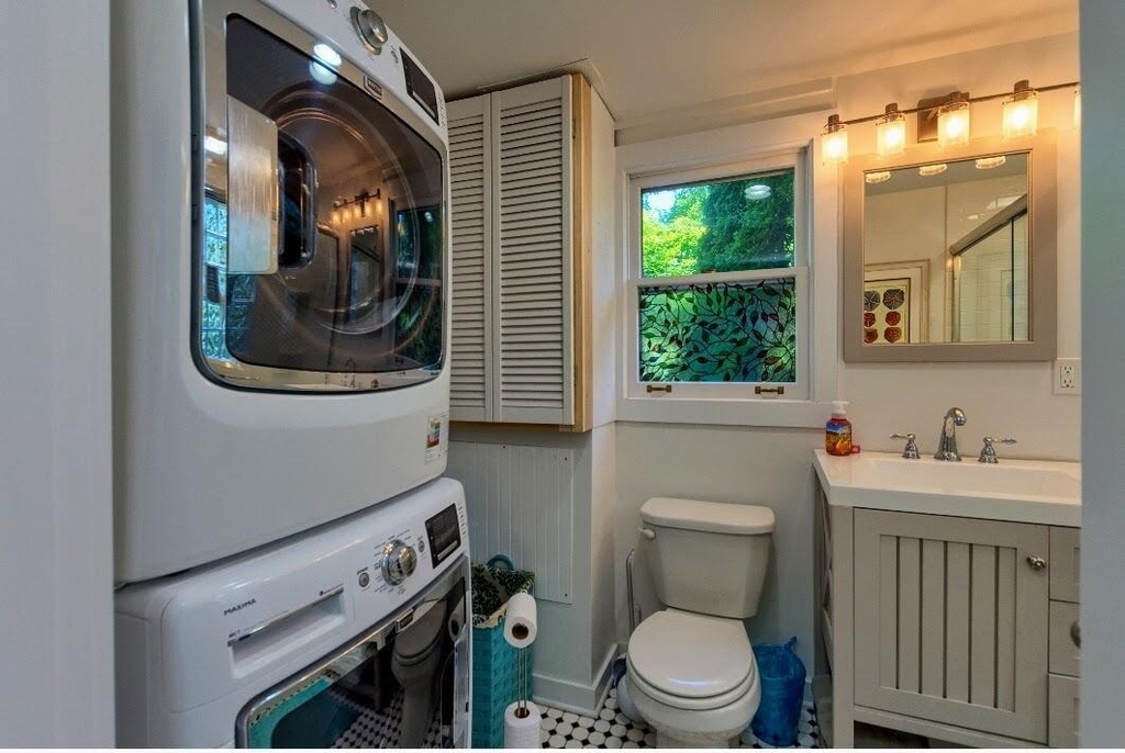 822 Allegan Street - Photo 6