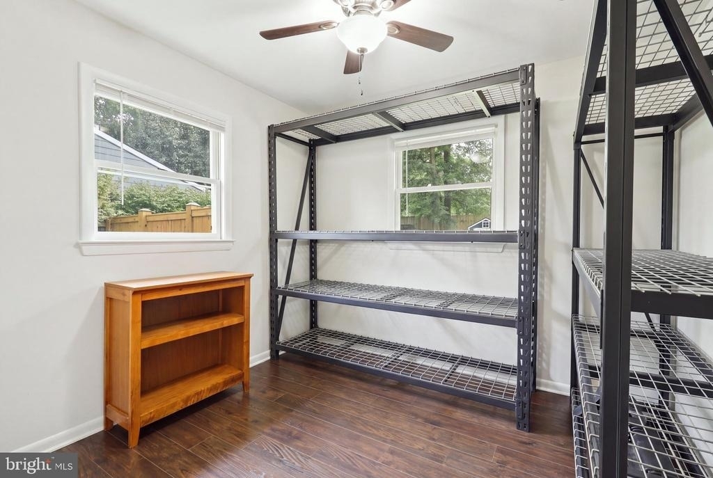 4907 Shirley Street - Photo 15