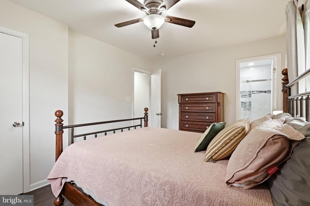 4907 Shirley Street - Photo 13