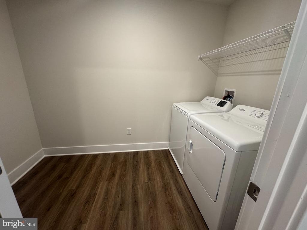 139 Wappinger Terrace - Photo 26