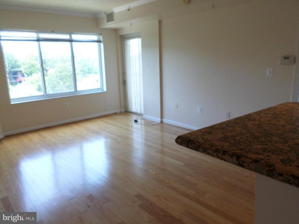 3101 Hampton Drive N - Photo 4