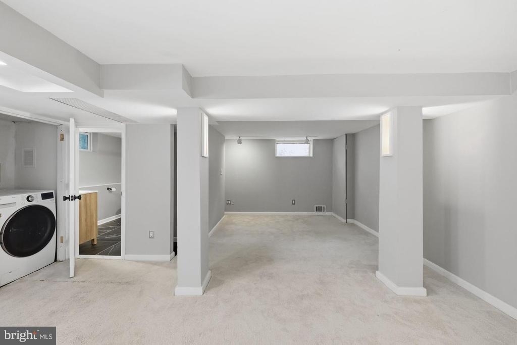 1706 N Glebe Road - Photo 40