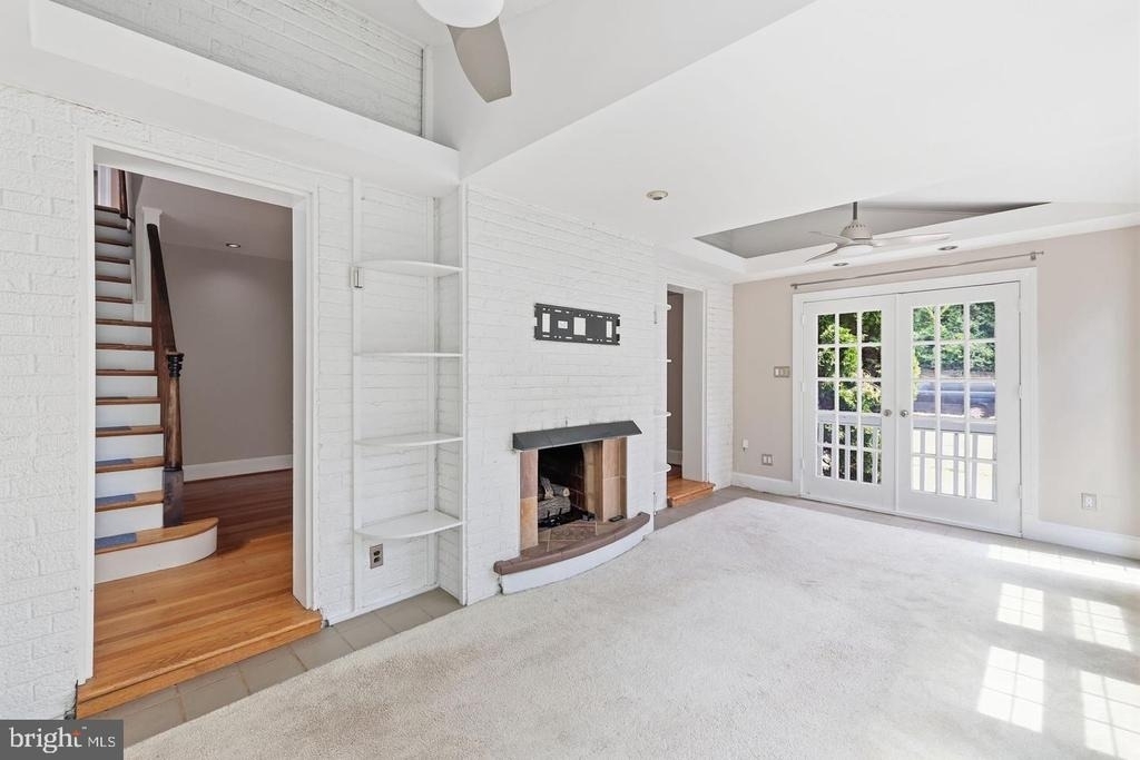 1706 N Glebe Road - Photo 18