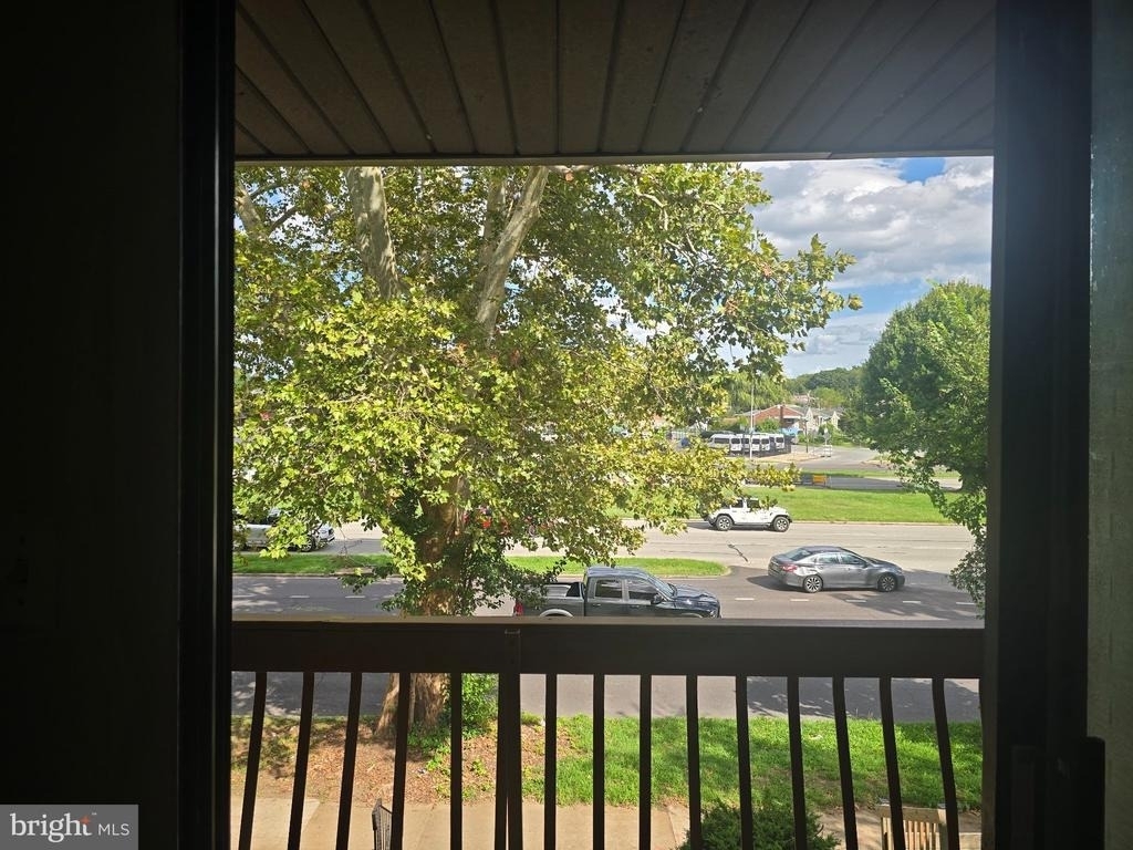 7528 E Roosevelt Boulevard S - Photo 28