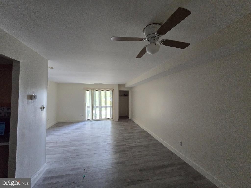 7528 E Roosevelt Boulevard S - Photo 9