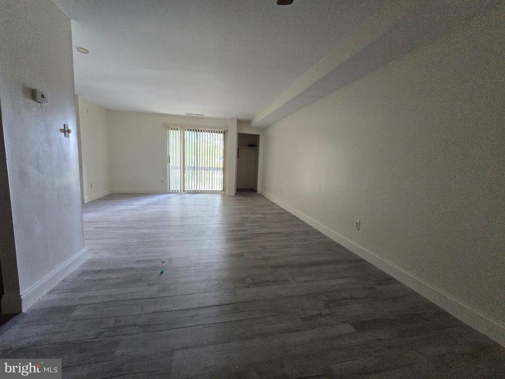 7528 E Roosevelt Boulevard S - Photo 6