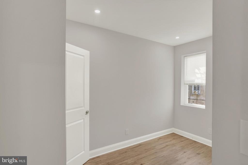 1424 S Napa Street - Photo 11