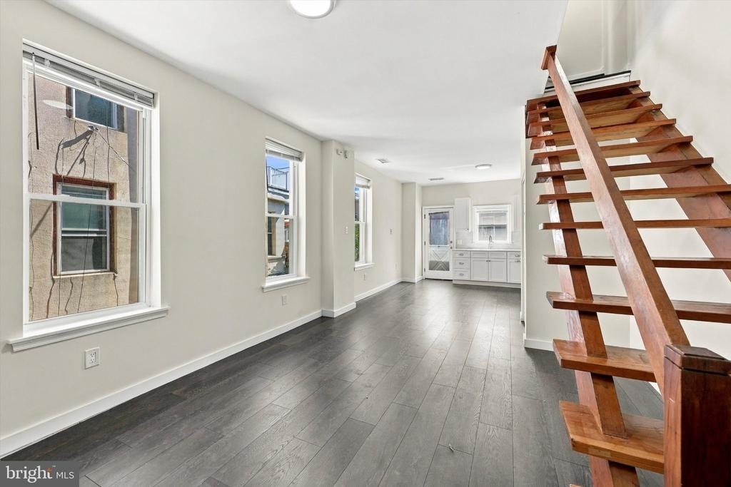 1716 Mount Vernon Street - Photo 1