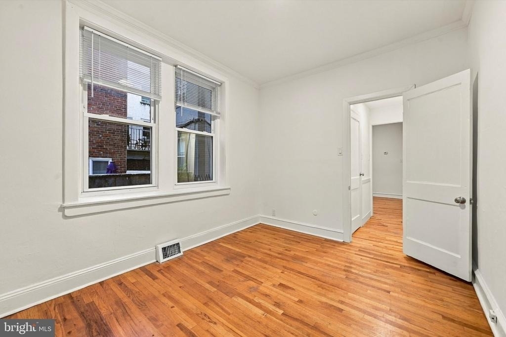 334 Lombard Street - Photo 11