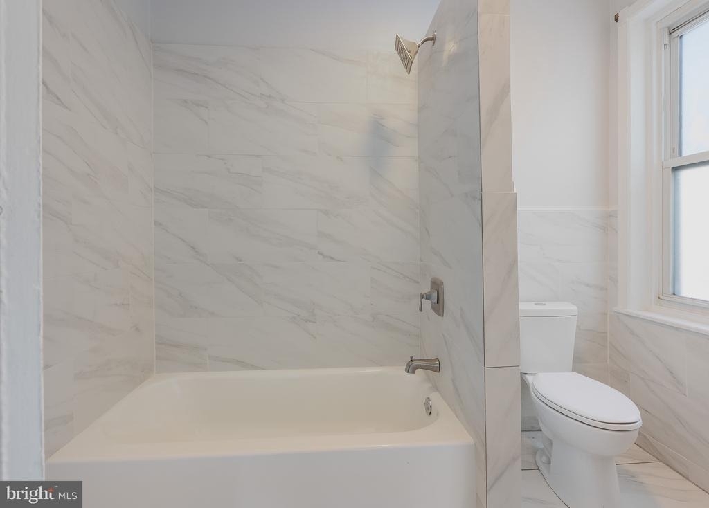 2661 N Douglas Street - Photo 9
