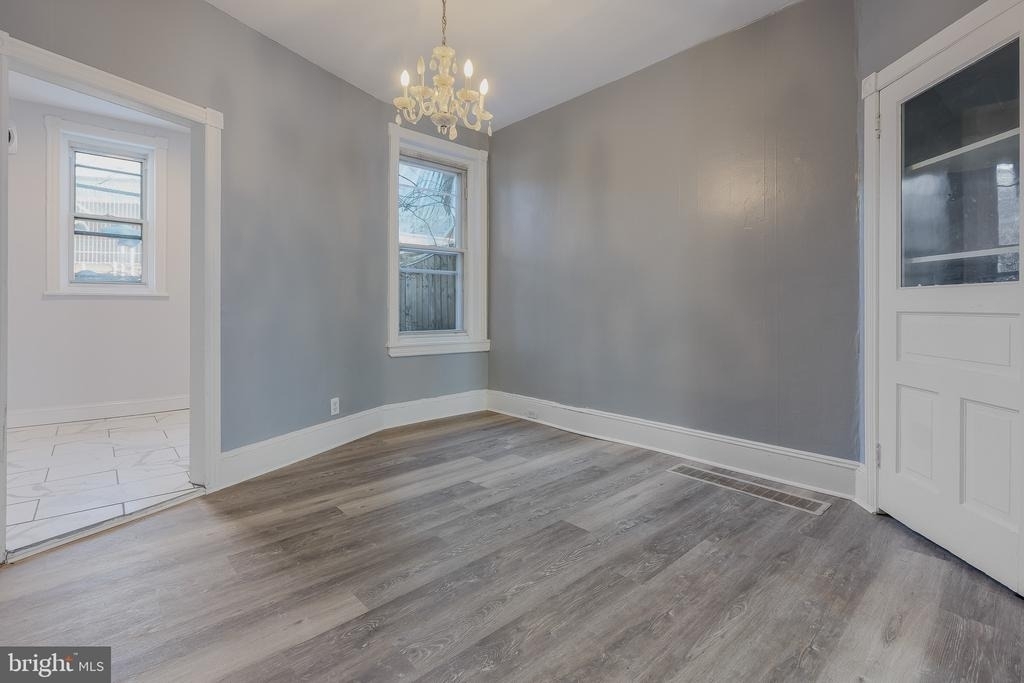 2661 N Douglas Street - Photo 5