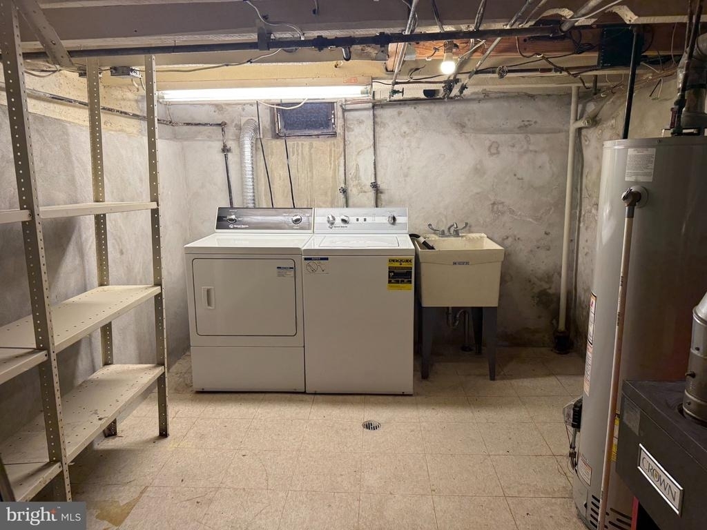 1228 Snyder Avenue - Photo 18