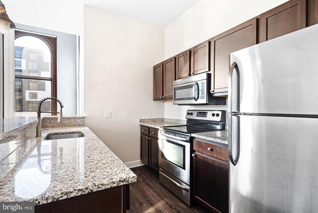 523 N Broad Street - Photo 16
