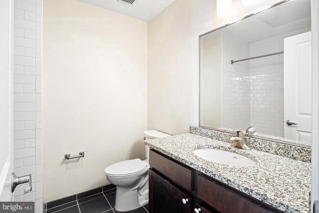 523 N Broad Street - Photo 4