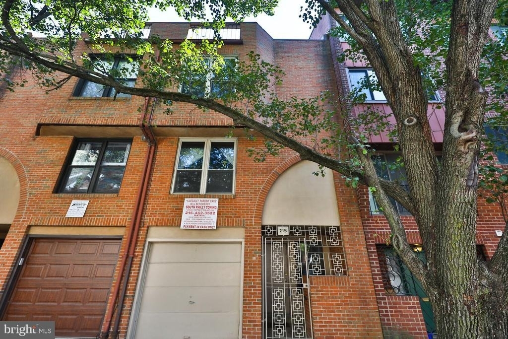 215 N 23rd Street - Photo 1