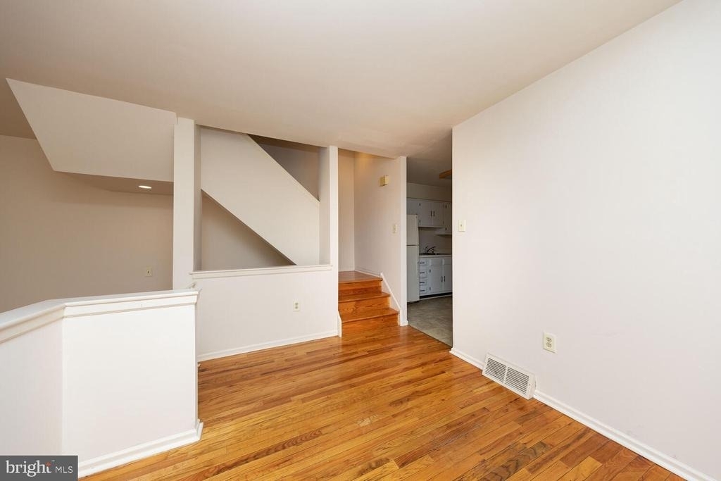 215 N 23rd Street - Photo 8