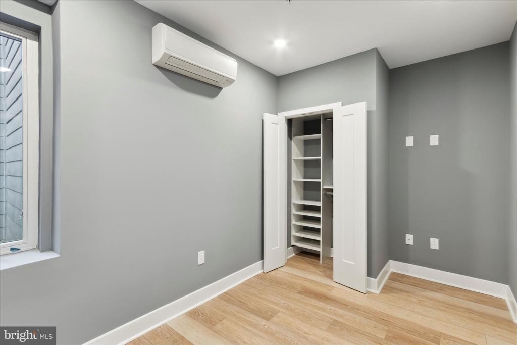 1615 Poplar Street - Photo 13