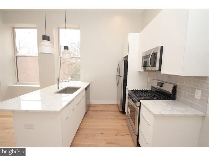 220 S 3rd Street - Photo 4