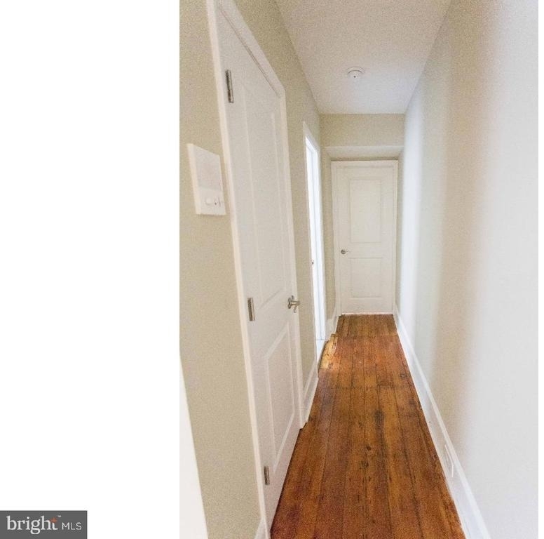 723 Spruce Street - Photo 7