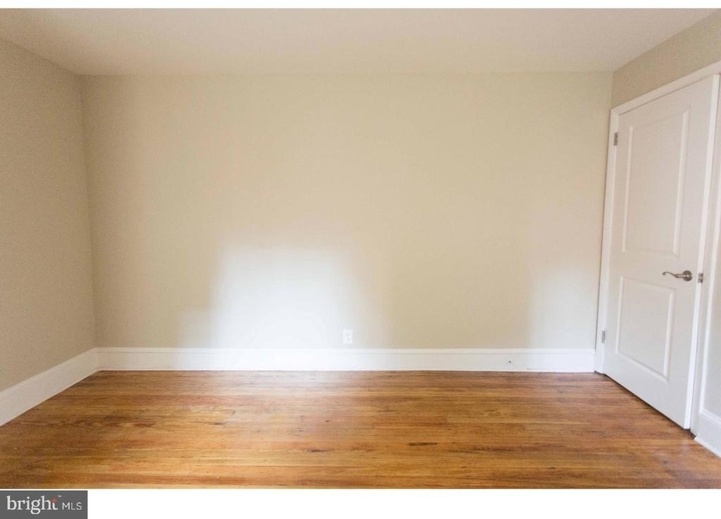 723 Spruce Street - Photo 15