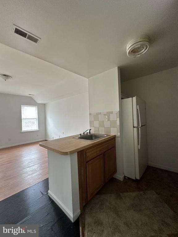 2430 N 30th Street - Photo 6