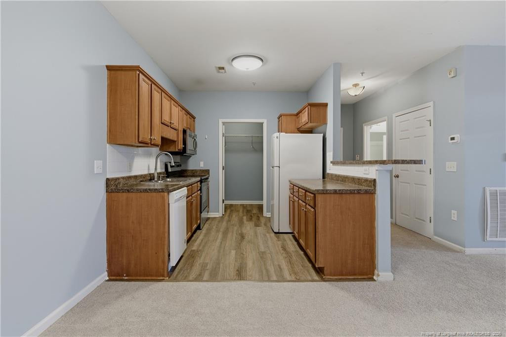 625 Marshtree Lane - Photo 16