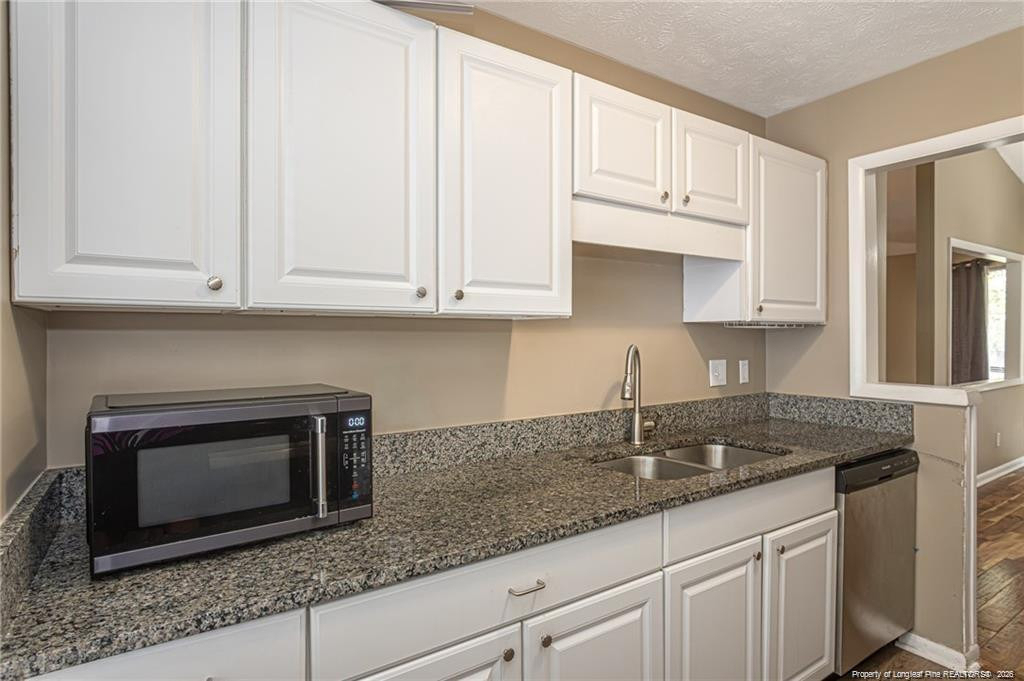 6972 Timberwood Drive - Photo 5