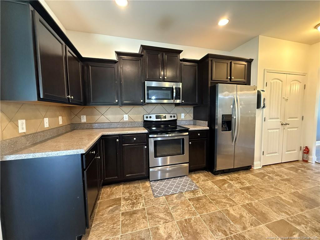 489 Wood Point Drive - Photo 11