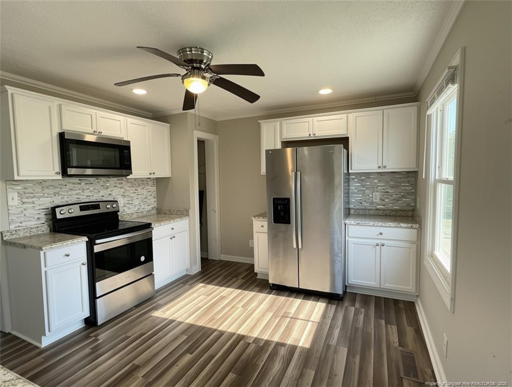 3921 Village Drive - Photo 4