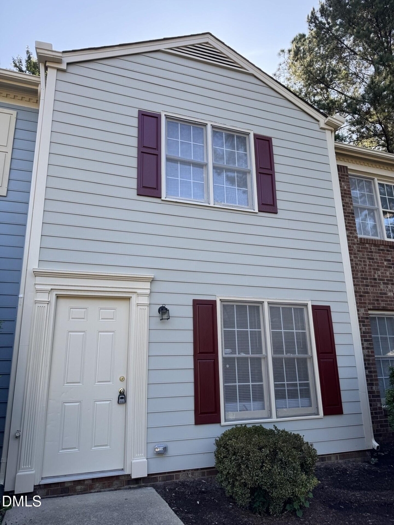 2902 Faversham Place - Photo 0