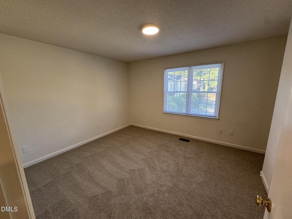 2902 Faversham Place - Photo 12