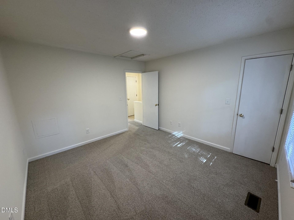 2902 Faversham Place - Photo 17