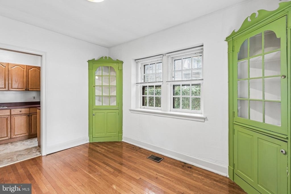 126 Argyle Road - Photo 12