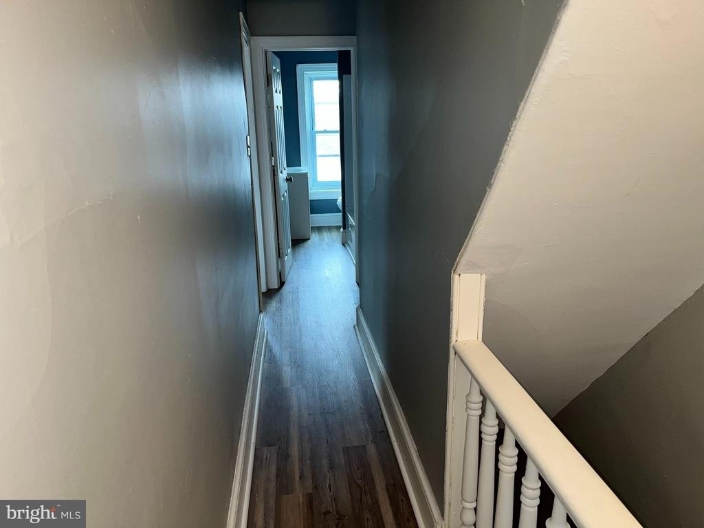 449 N York Street - Photo 4
